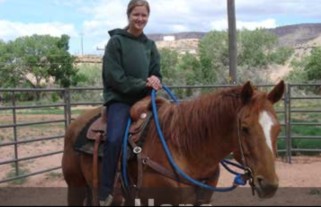 equestrian therapy Utah girls at risk teens 
